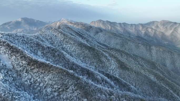 傍晚 雪  青山 山顶