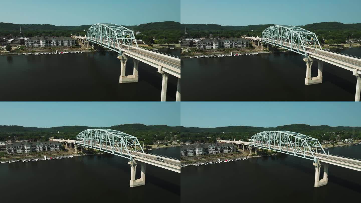 白天，美国明尼苏达州密西西比河上的瓦巴沙-纳尔逊大桥鸟瞰图。