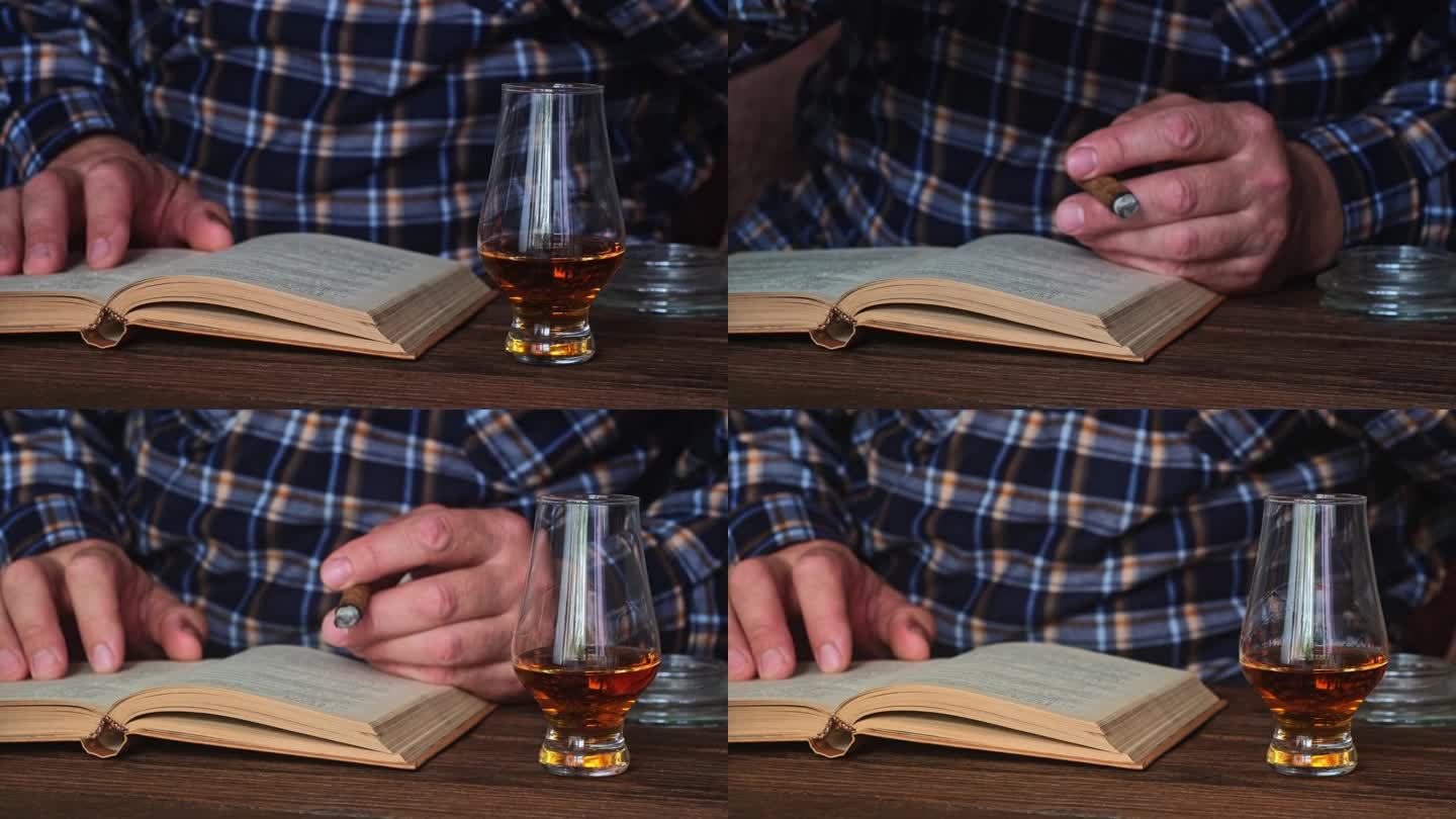 一位老人正在看书，抽着雪茄，喝着威士忌。
