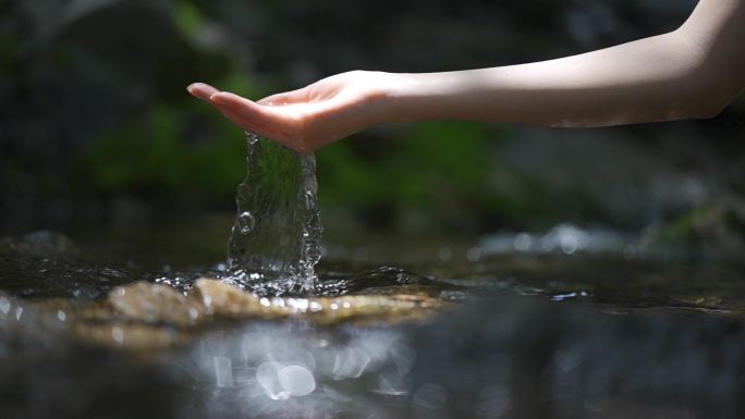 山涧溪流 绿水青山 山泉 珍惜水源 环保