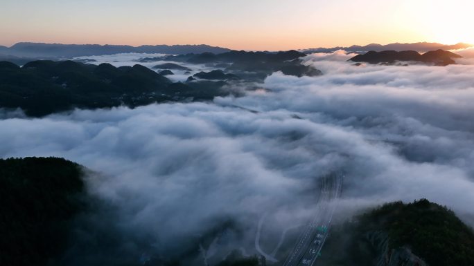 航拍山区云海日出4K