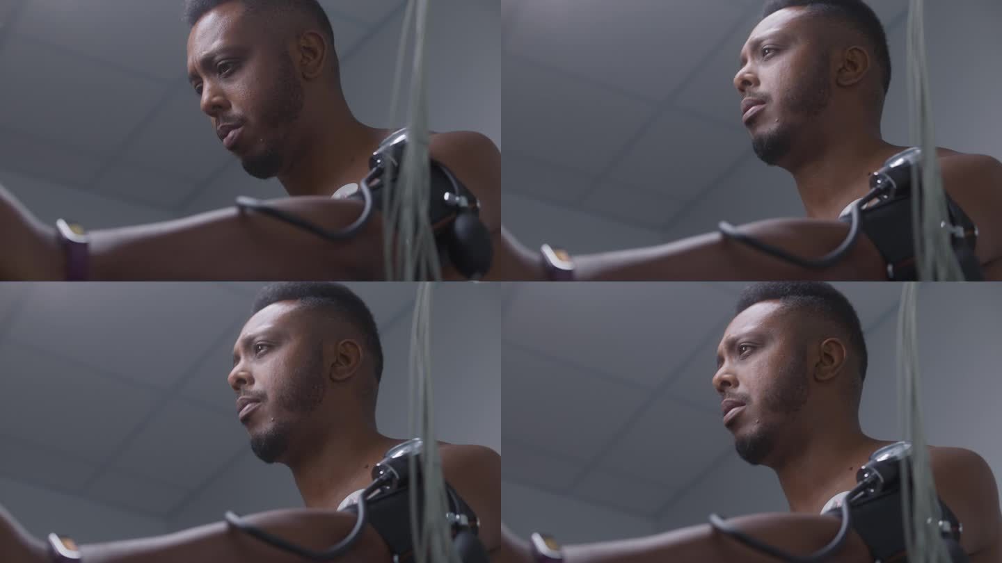 非裔美国人在动态心电图监测过程中使用血压计