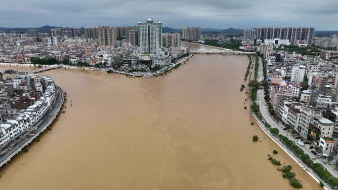 航拍粤西台风雨后洪峰过境城市