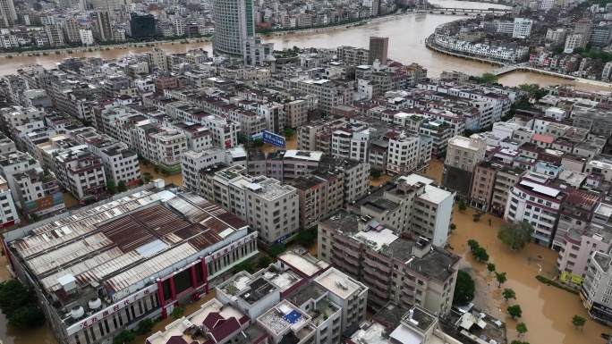 航拍粤西城市被淹街道内涝水浸小区