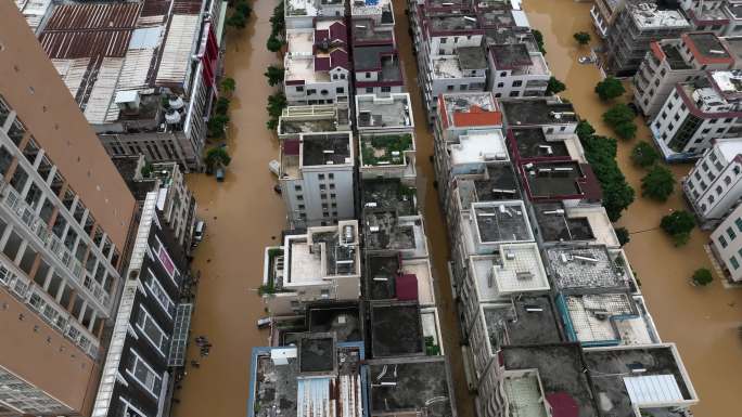 航拍粤西洪水过境街道内涝水浸小区