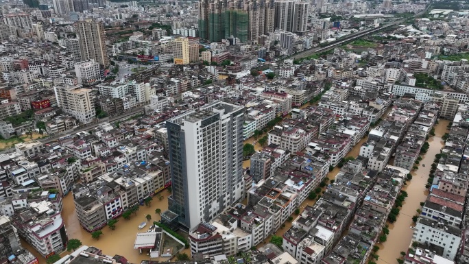 航拍粤西城市被淹内涝住宅小区