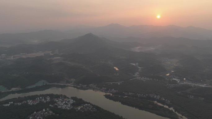 航拍肇庆市绥江古渡头夕阳日落延时山水二