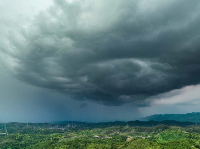 极端雷暴雨天气云团涌动延时4k