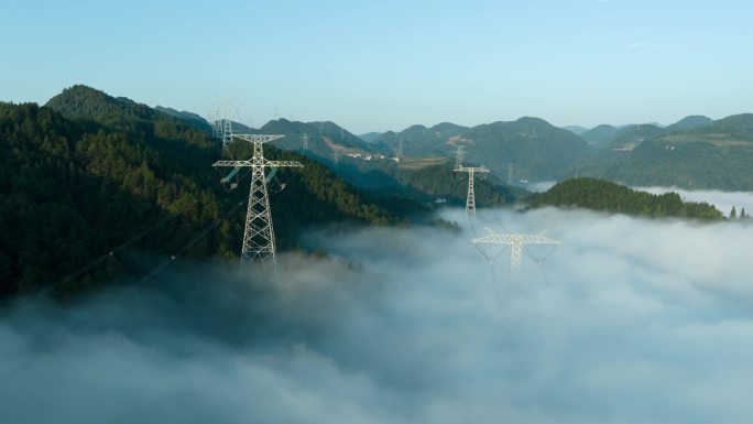 航拍山区电网4K