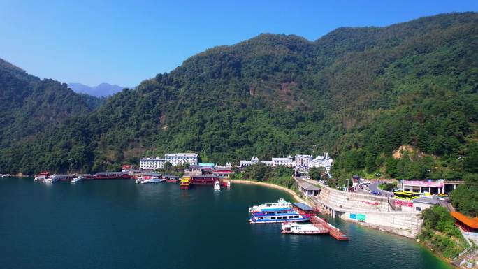 航拍湖南郴州东江湖水库山水 绿水青山