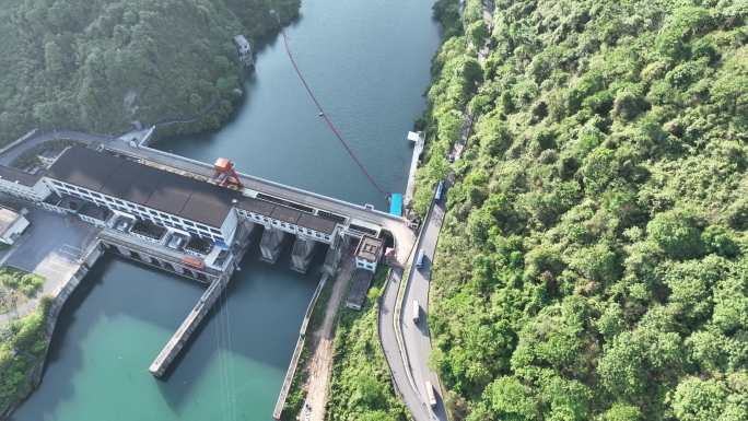 湖南省资兴市东江湖景区游客排队场景航拍