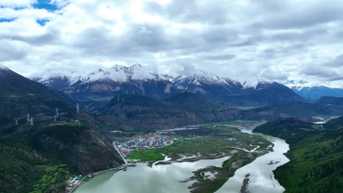 西藏自然风景然乌湖