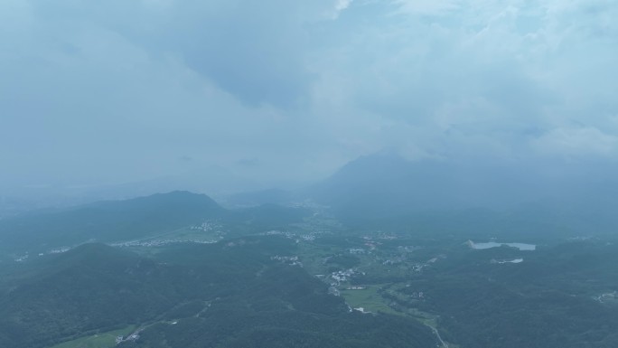 庐山市山峰村庄风景高空航拍