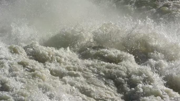 水江翻滚的长江长江江水波涛汹涌奔流洪水河