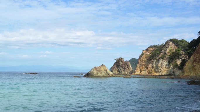 日本伊豆半岛海岸线的电影镜头