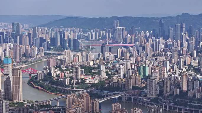 长焦航拍重庆渝中半岛陆海国际城市大景