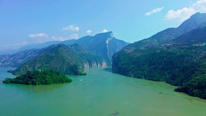 4k航拍重庆三峡瞿塘峡风光