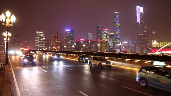 广州晚上车流高帧率慢镜缓慢行驶