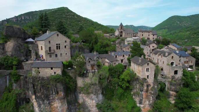 南特村，法国，阿威龙