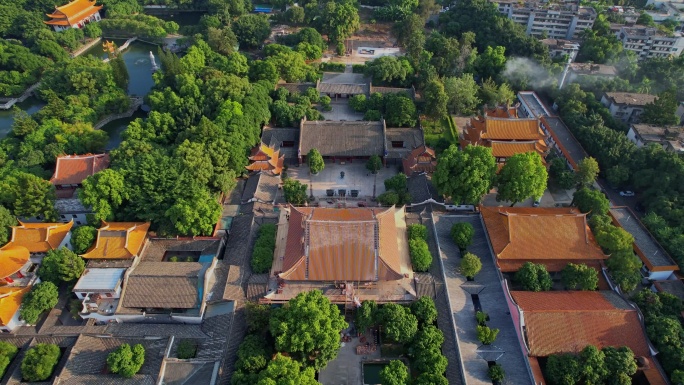 航拍福州西禅古寺