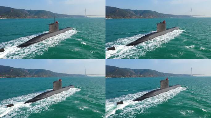 海军潜艇在平静的海面上航行，挥舞着土耳其国旗。中立国家的船只可以通过海峡，而交战国家的船只则被禁止，