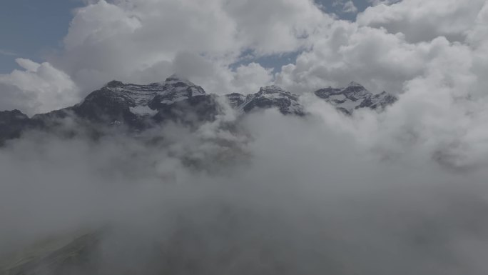 山南县 雪山 航拍