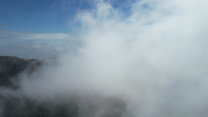 云穿梭穿云转场云冲屏云过渡云层