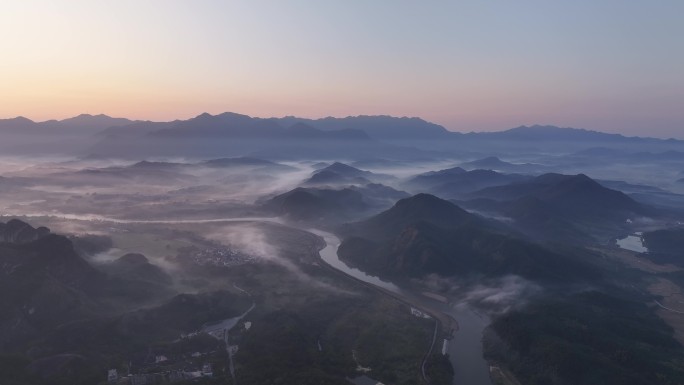 江西鹰潭龙虎山景区日出航拍