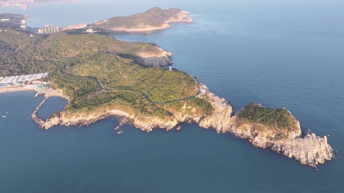 航拍威海市环翠区环海路猫头山海岸风光