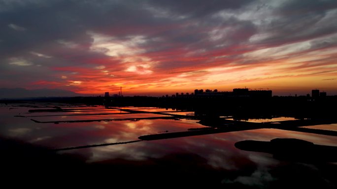 4K航拍中国死海运城盐湖景区