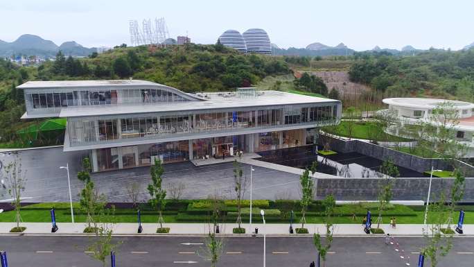 贵州贵阳融创城售楼部航拍