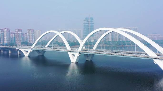 4K航拍临沂市南京路沂河大桥风景