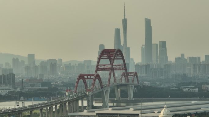 中国广东省广州市海珠区新光大桥