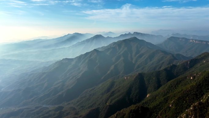 意境山水云雾山脉