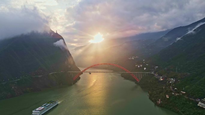 航拍巫峡峡口风光