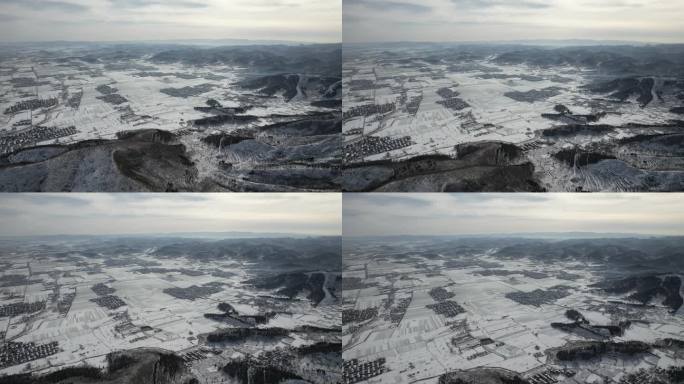 雪后初晴的山区乡村美景