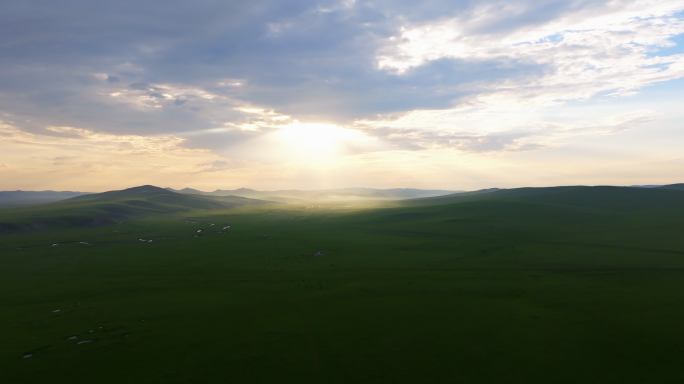《蓝色的蒙古高原》降央卓玛歌曲背景