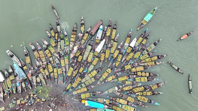 孟加拉国兰加马提的卡帕泰湖鸟瞰图。