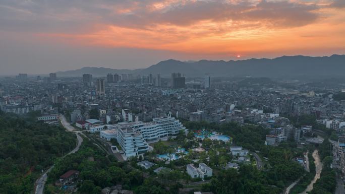 航拍陆川日落延时