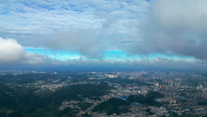 贵阳市的山与水 低层云 贵阳航拍宽屏素材