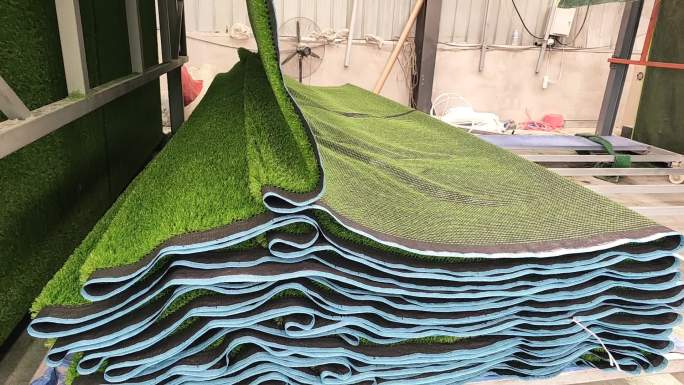 人造草坪织布机