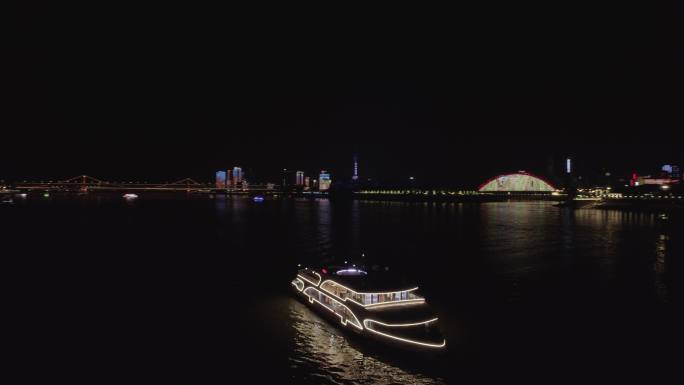长江游船夜景航拍