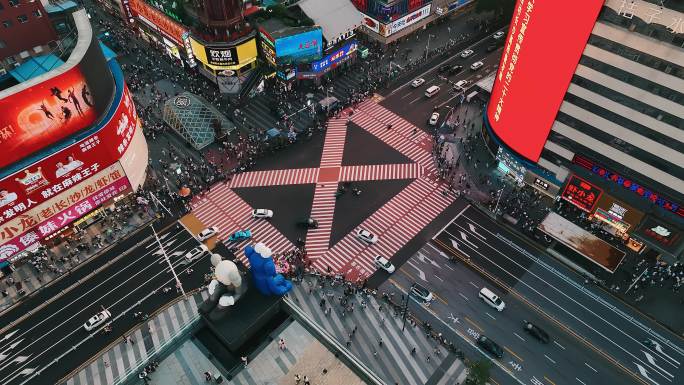 长沙市延时，五一广场，粉色斑马线