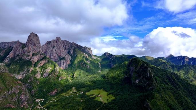 4k航拍甘南扎尕那山峰山壑