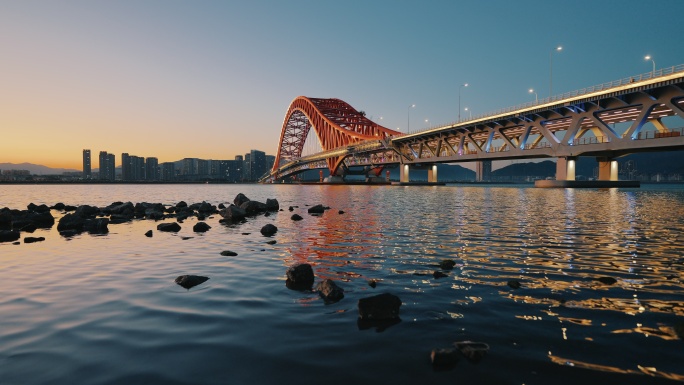 宁波北仑梅山红桥城市风光