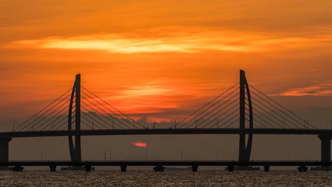 港珠澳大桥竖琴塔海上日出延时4K影像素材