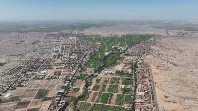 新疆 吐鲁番 吐峪沟大峡谷 麻扎村