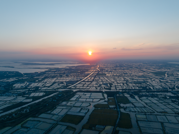 5k延时航拍夕阳下巴城大闸蟹养殖基地