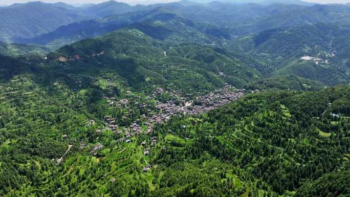 4K 台江县交汪村大山里的村寨3