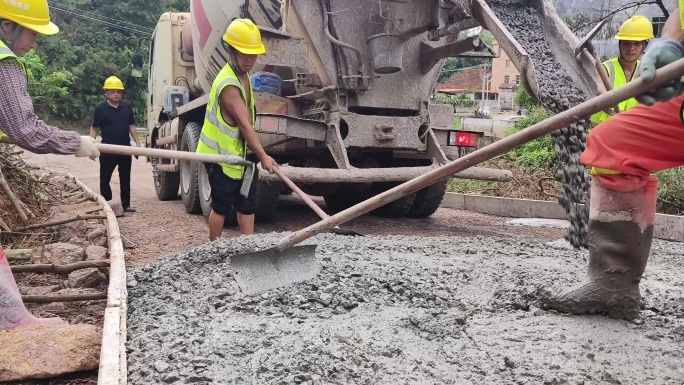 农村道路扩建工程山区道路通向农村的公路